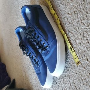 Blue vans